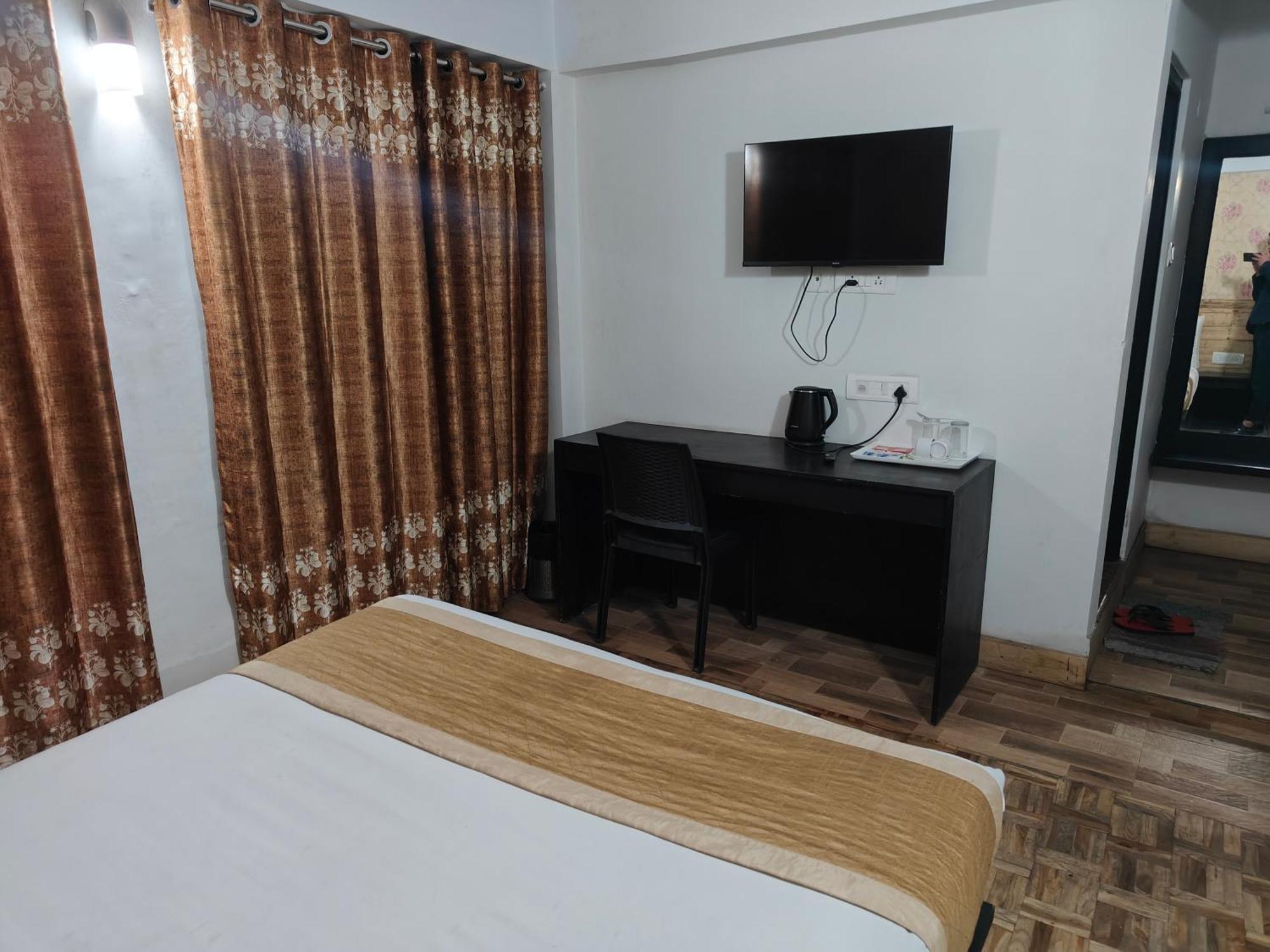 Cherrywood Suites & Spa By Easygorooms Darjeeling  Eksteriør bilde